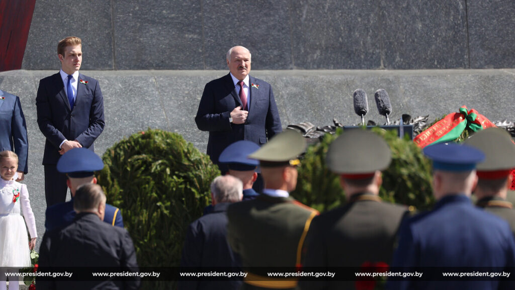 Лукашенко