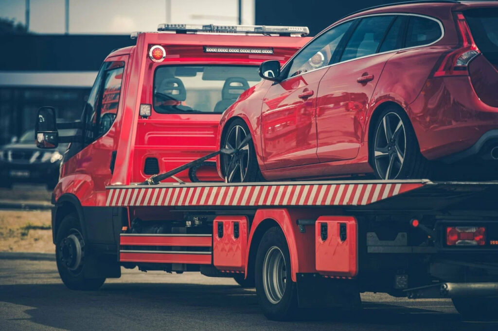 Концерн Stellantis, BMW и Dodge столкнулись с серьезными проблемами: что произошло?