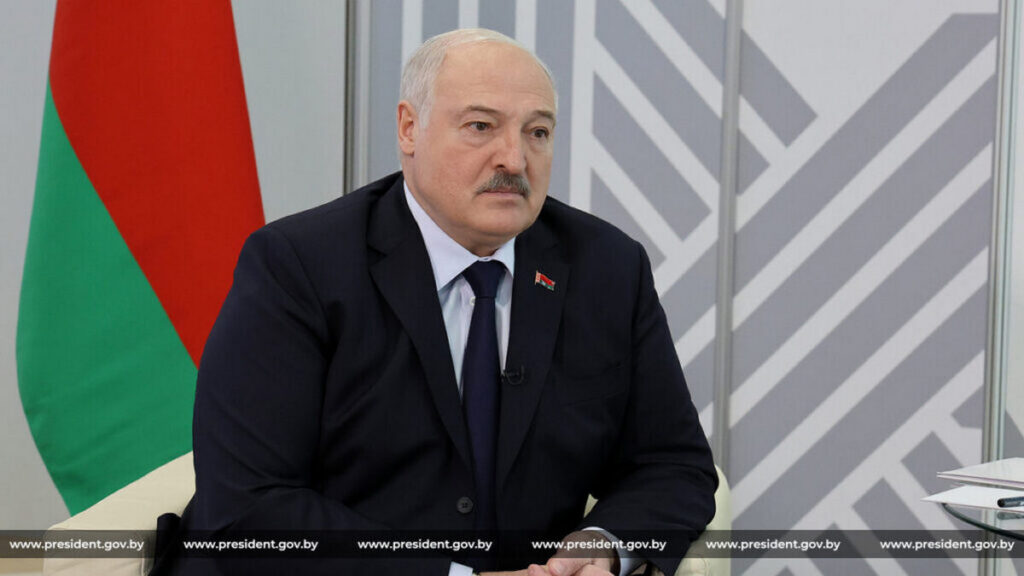 Лукашенко одобрил проект соглашения о взаимном признании документов об ученых званиях в ЕАЭС