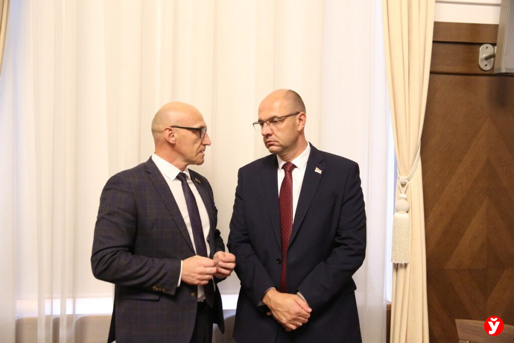 Турчин совмин