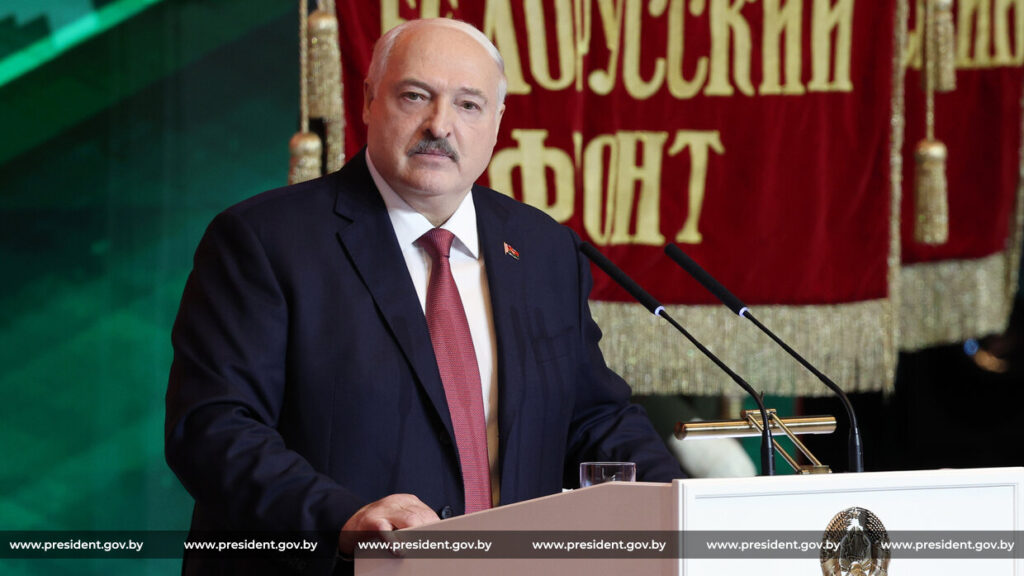 Азарёнок написал про замысел американцев, который разгадал Лукашенко