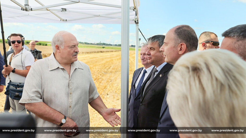 Лукашенко