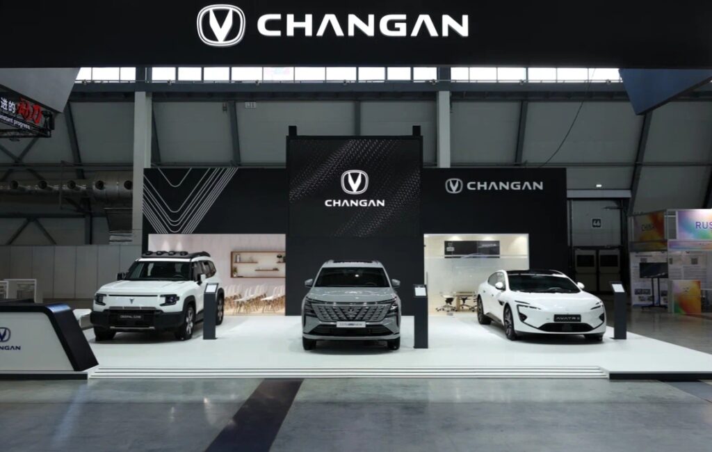 Changan показал в России новинки, которые могут появиться в Беларуси