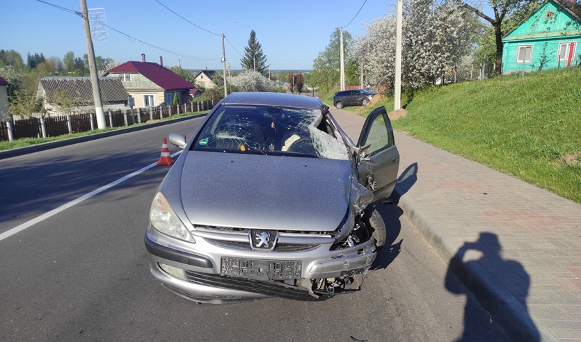 В Воложине 18-летний водитель спровоцировал смертельное ДТП при обгоне — погиб мопедист