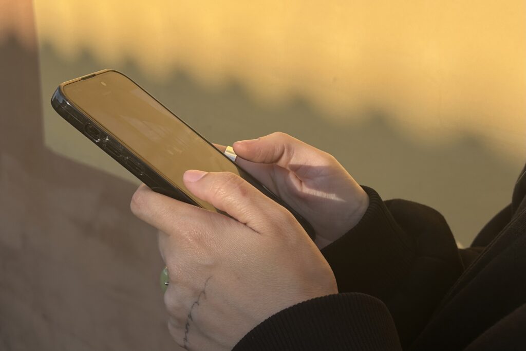 Не выплатили зарплату или пособие? Теперь можно пожаловаться через Telegram-бот