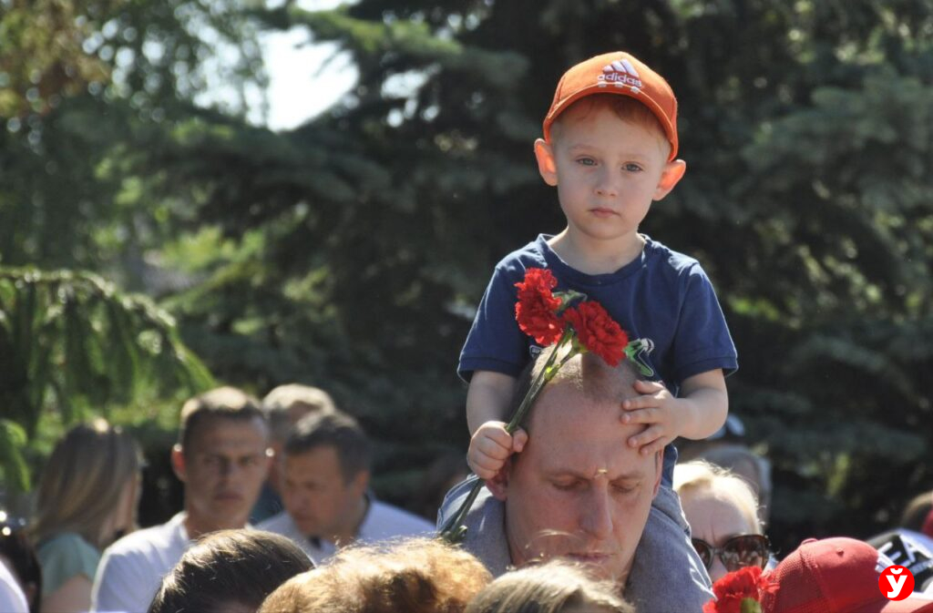 мальчик