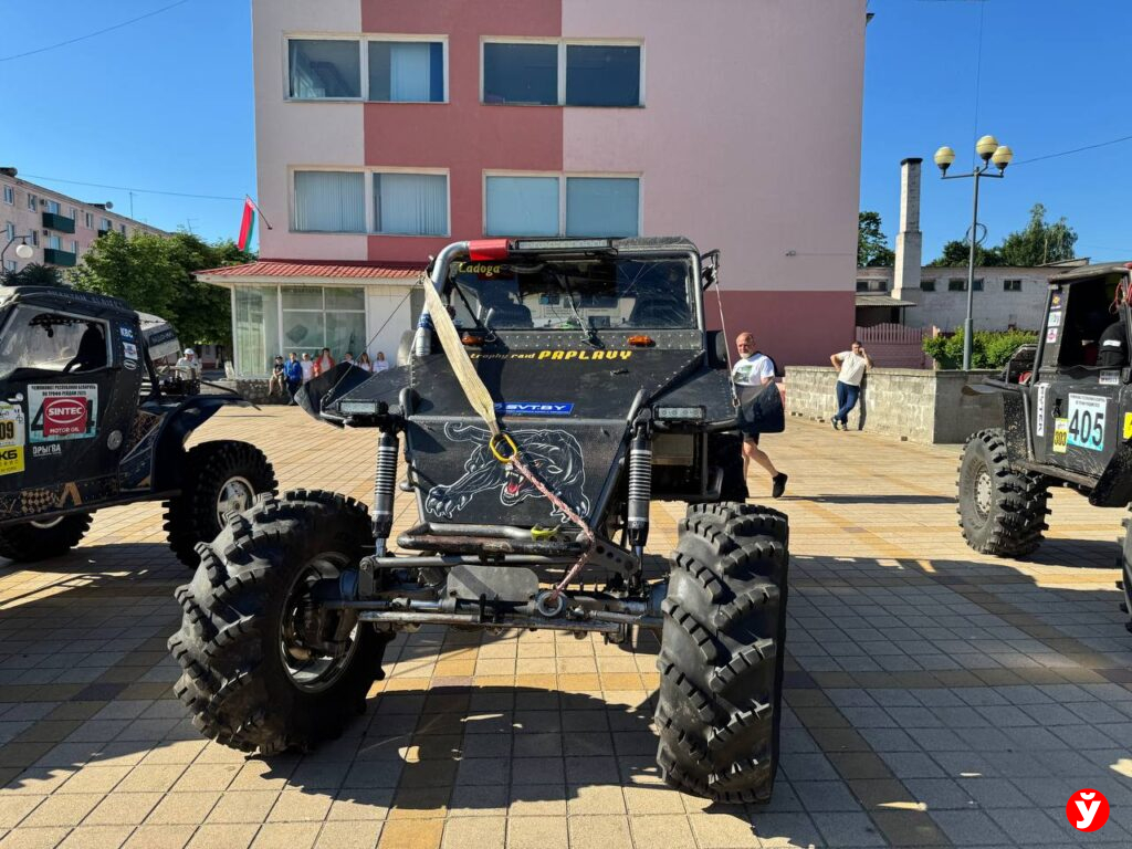 джип