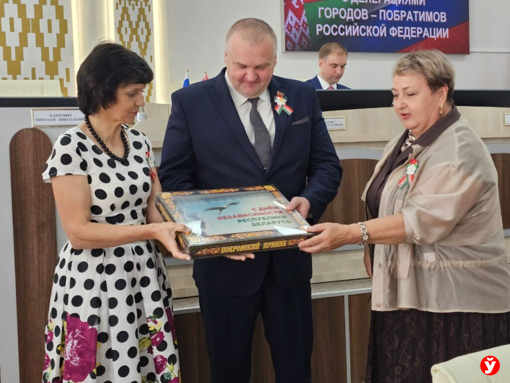 Россияне о Дне Независимости: «Белорусский народ как птица Феникс — всегда на высоте»