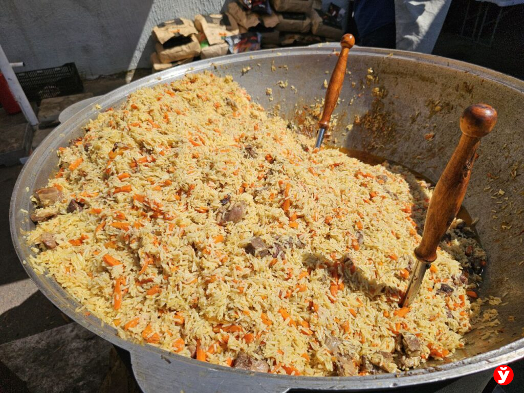 плов
