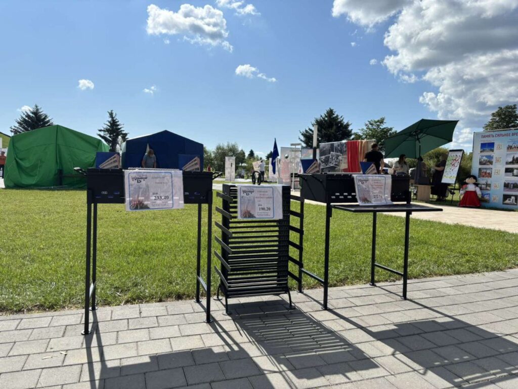 Молодчно Курган