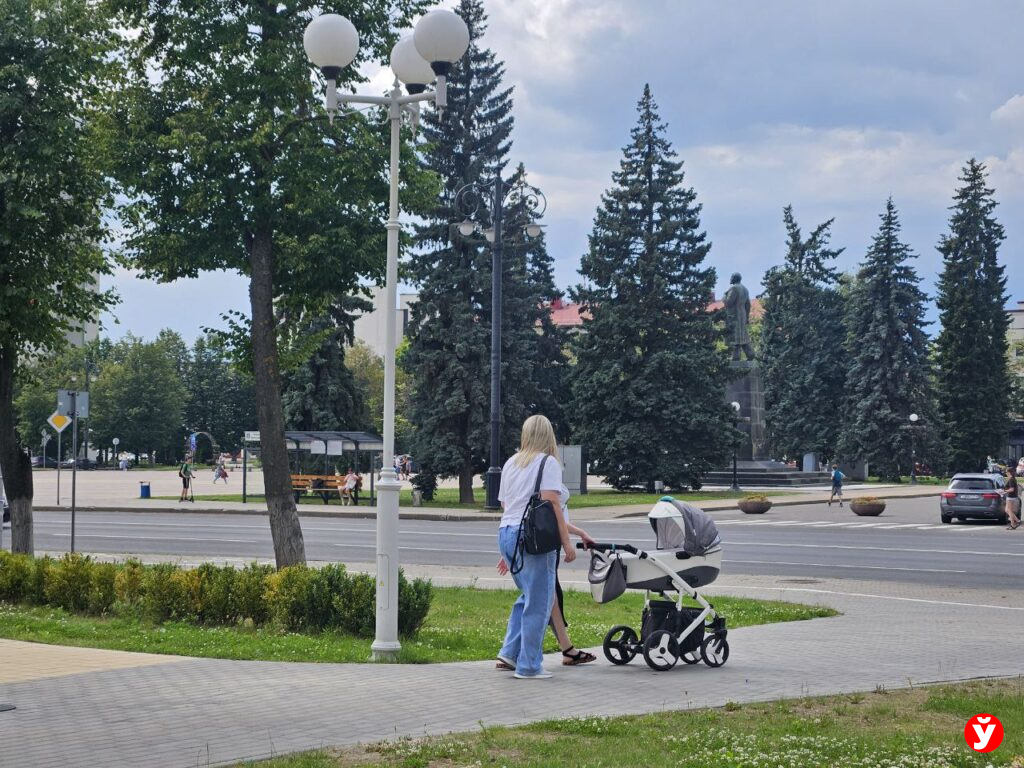 мама