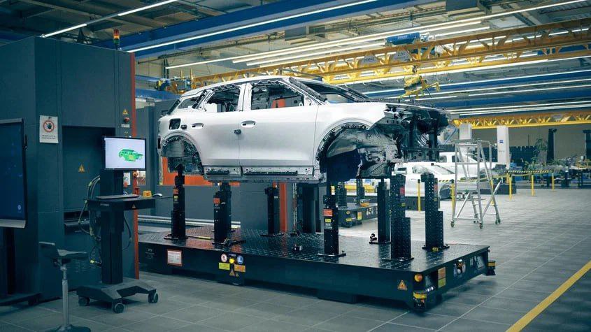 Ford сократит в Германии 2900 человек из-за падения спроса на электромобили