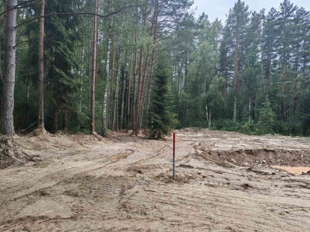 Не зная границ: благоустройство участка в Борисовском районе привело к экологическому преступлению