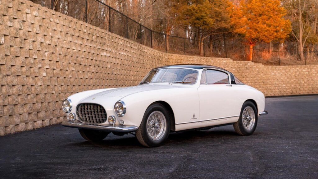На аукцион выставят Ferrari с Брюссельского автосалона 1956 года