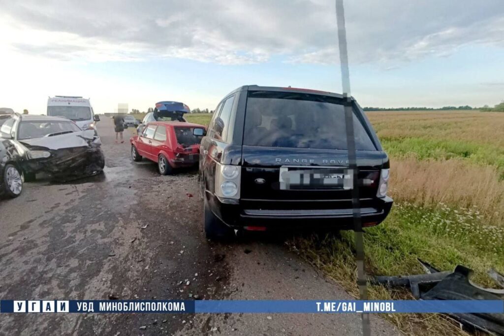 ДТП с участием 7 автомобилей произошло в Слуцком районе
