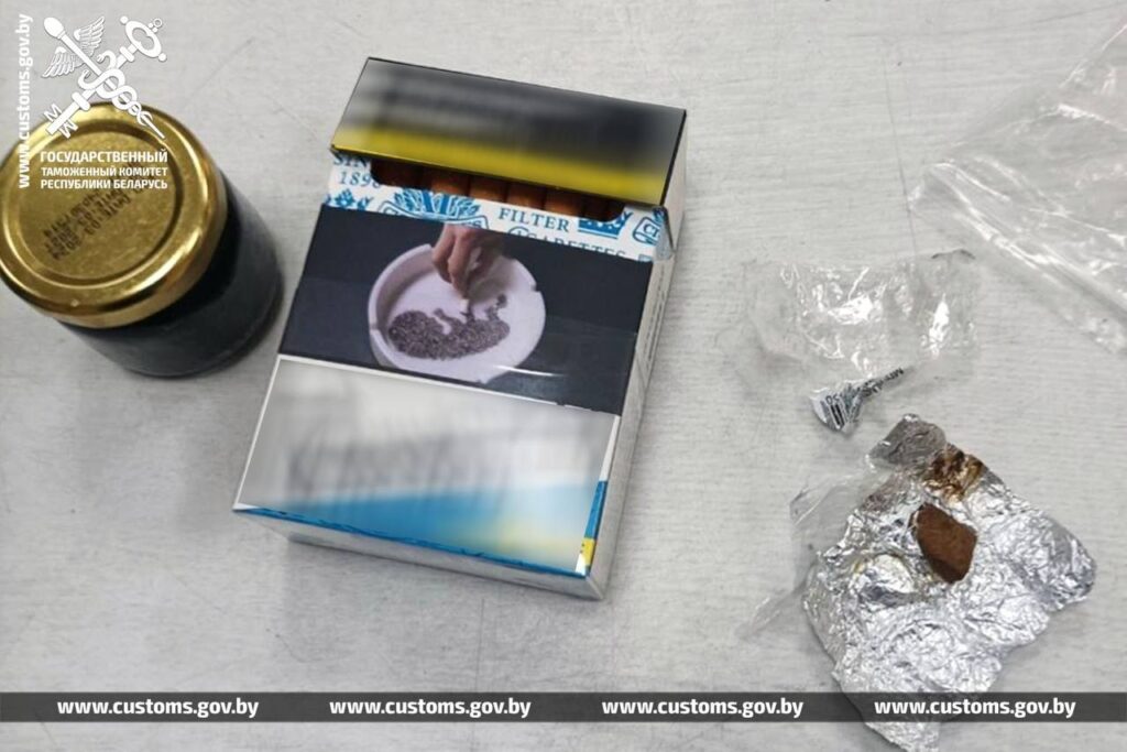 В «Каменном Логе» за сутки задержали наркокурьеров из Казахстана и Германии