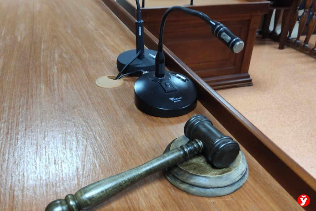 4 года тюрьмы назначил суд лесничему из Березинского района