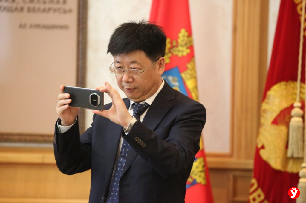 Китай и Минская область