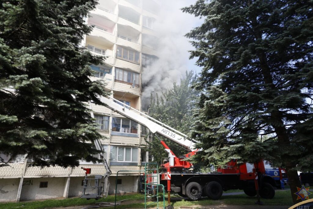 В Минске горело общежитие, эвакуированы 50 человек