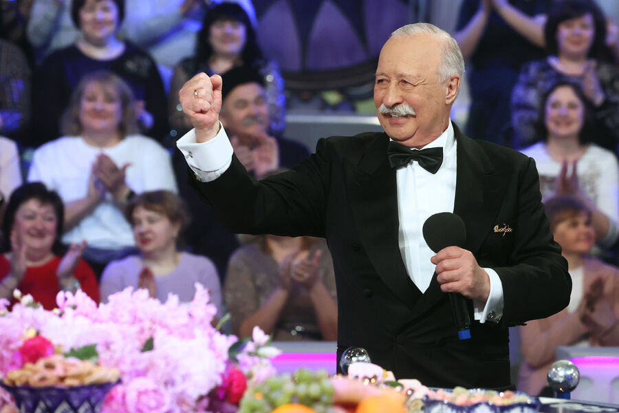 Лукашенко рассказал, чем Якубович покоряет зрителей