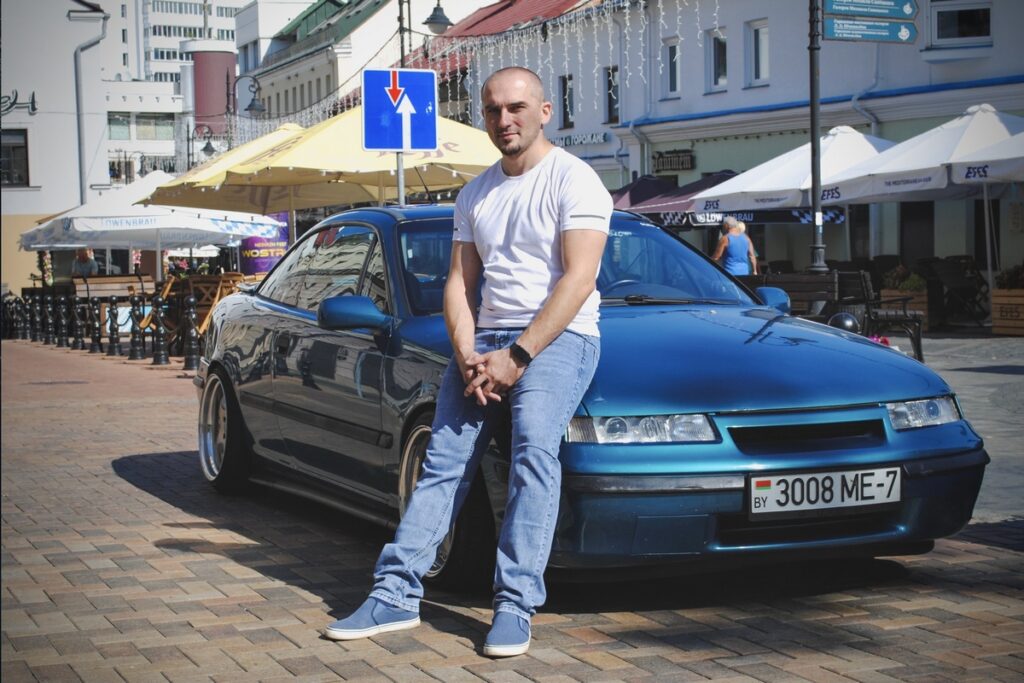 Рецепт красивого автомобиля. Как из рядового Opel Calibra получилась яркая и стильная машина