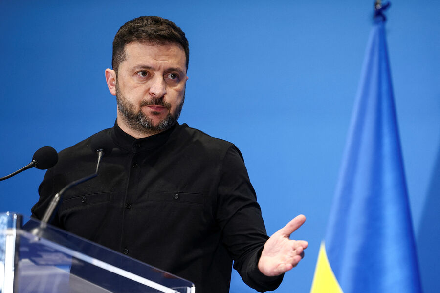 Зеленский предположил, в какой стране может пройти его встреча с Путиным