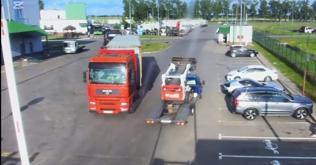 Вместо Кыргызстана — Беларусь: таможенники выявили схему лжетранзита