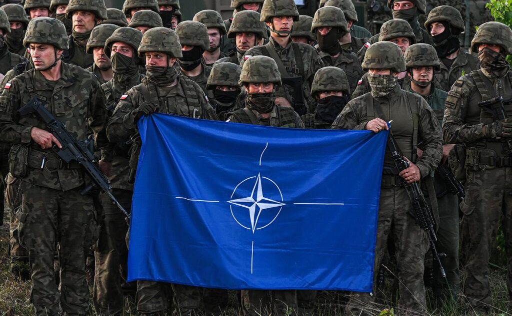 военные