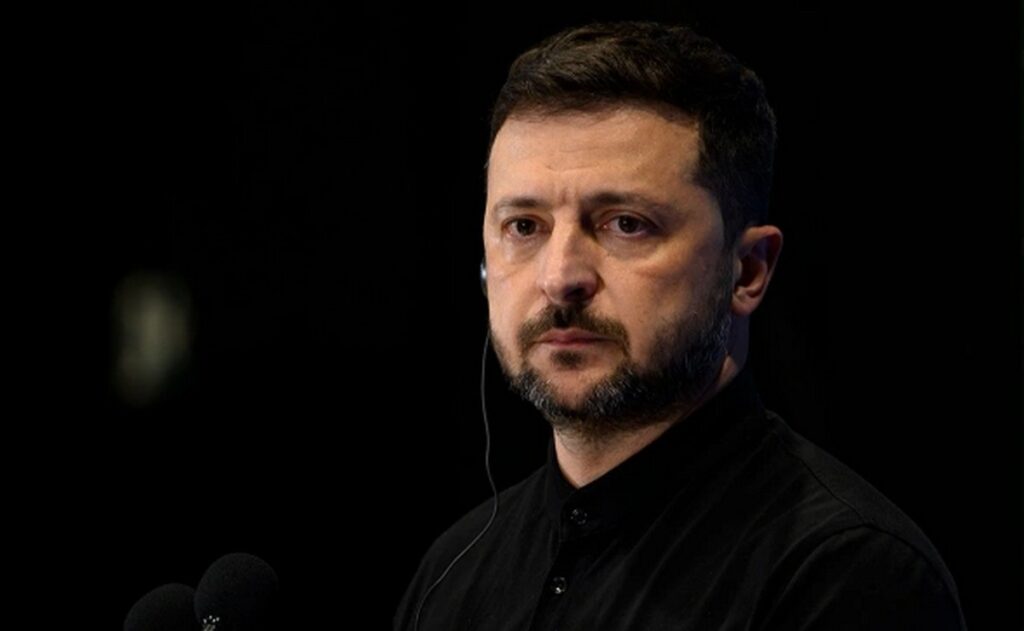 Азарёнок — о политической бездне Зеленского: что стоит за его падением на мировой арене