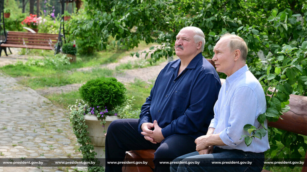 Лукашенко может встретиться с Путиным на саммите ШОС в Китае