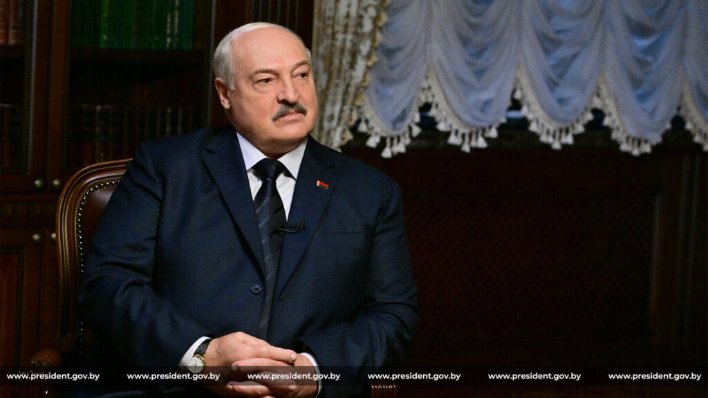 Мнение: Послание Лукашенко граду и миру неизменно, диверсант Саймон улетел битым