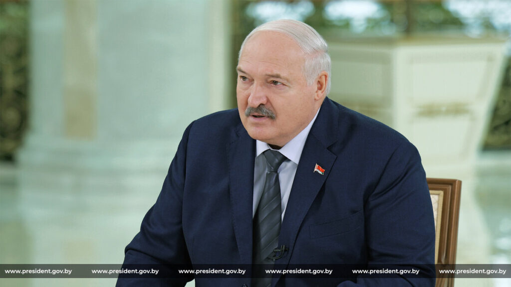 Лукашенко рассказал, почему умеет делать верные политические прогнозы