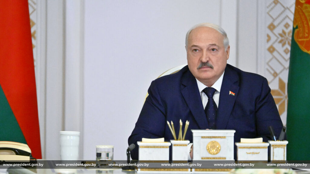 Лукашенко одобрил два проекта международных договоров, касающихся ШОС