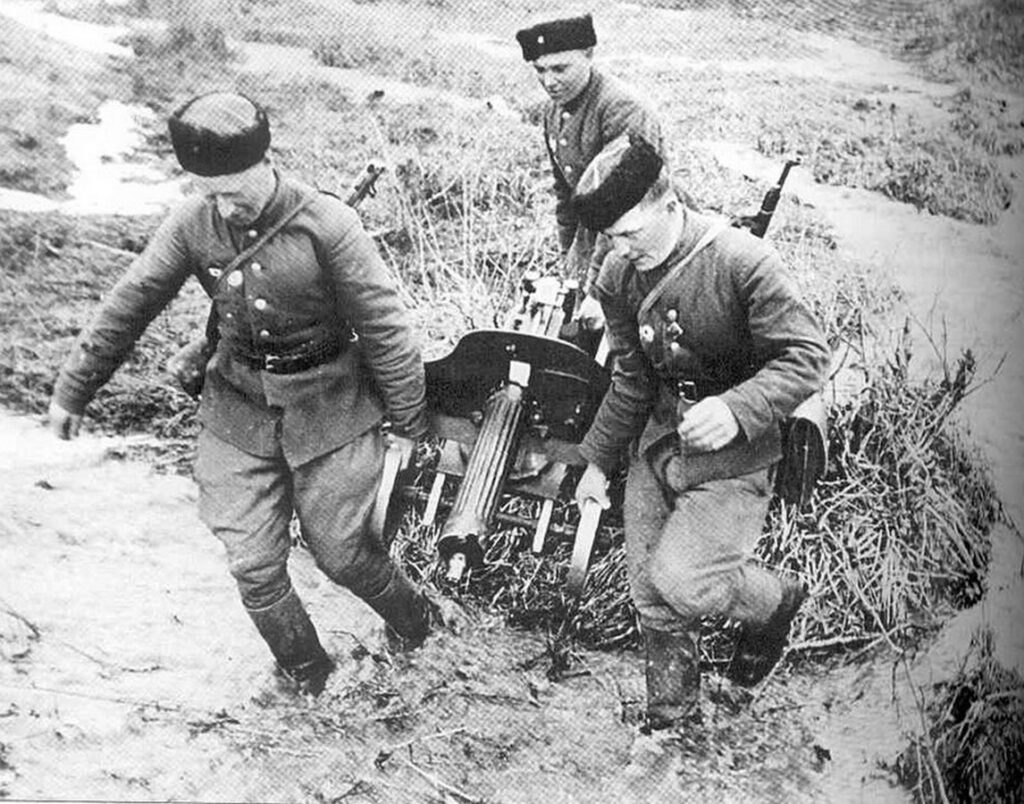 История туркмена Ораза Аннаева, удостоенного посмертно звания Героя Советского Союза