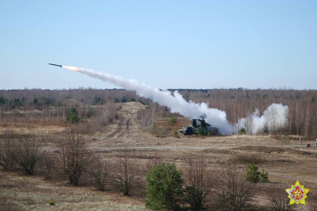 Учения ВВС и ПВО проведут белорусские военные в августе