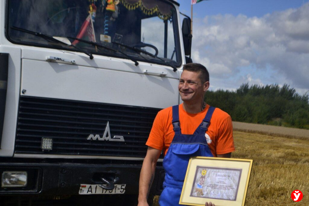 Первого водителя-пятитысячника Минщины чествовали в Клецком районе