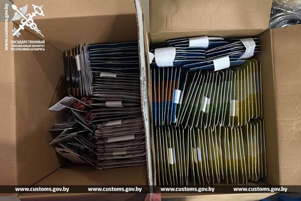 Белорус пытался ввезти спорттовары на 100 тысяч рублей без декларации