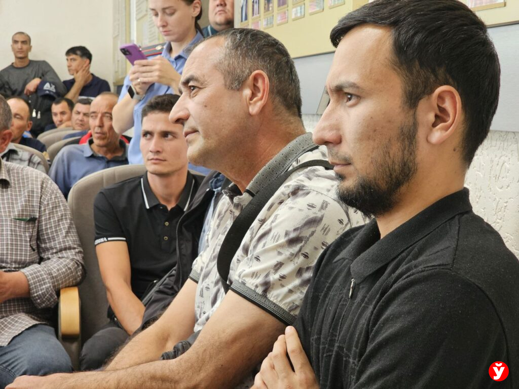 мигранты