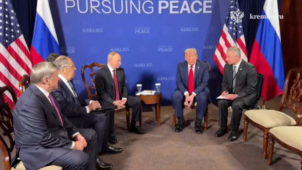 На Аляске начались переговоры Путина и Трампа