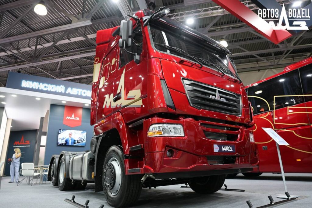 Что показывает МАЗ на выставке ComAutoTrans в Москве