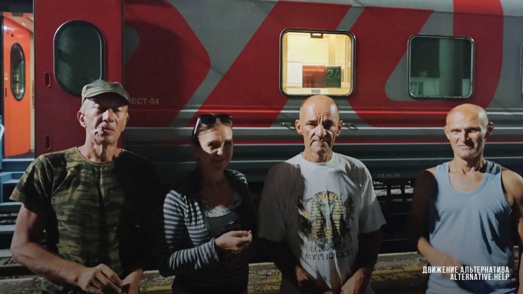 Около 100 человек оказались в трудовом рабстве на ферме в Воронежской области — среди них белорусы