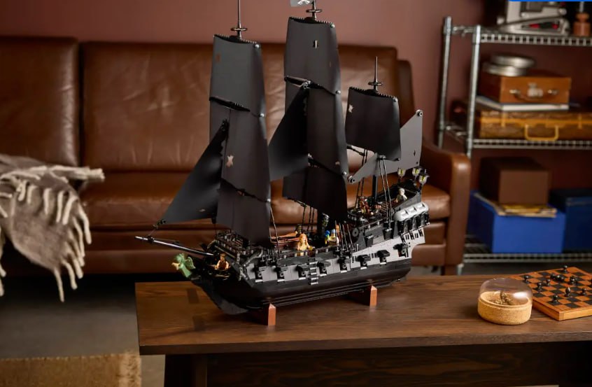 LEGO выпустила «Чёрную жемчужину» капитана Джека Воробья. Что по цене?
