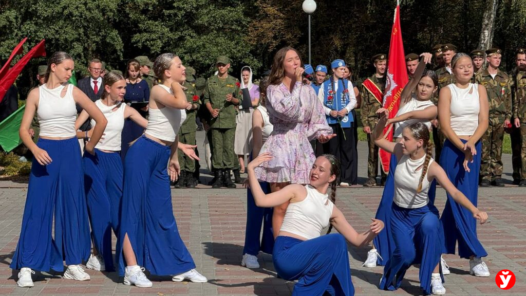 50 лет памяти и благодарности: Жодино отметил юбилей монумента Анастасии Куприяновой