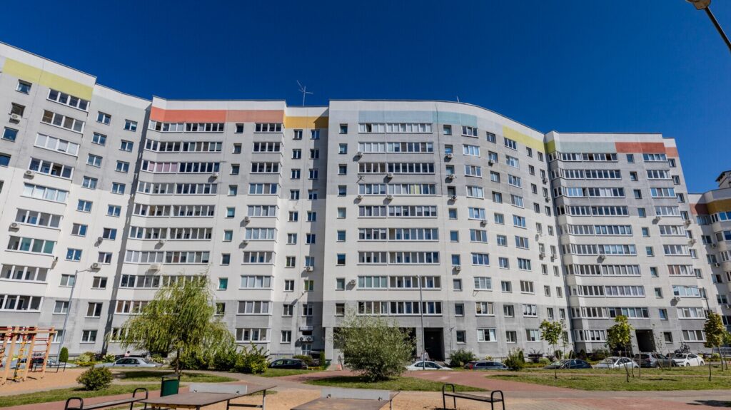 Смотрим пять однушек в Минске с современным ремонтом