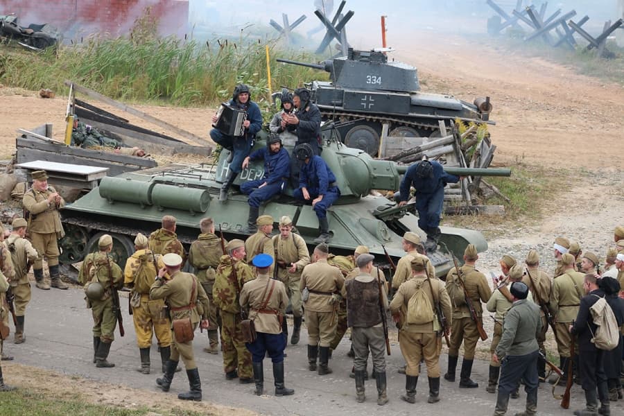 День танкиста