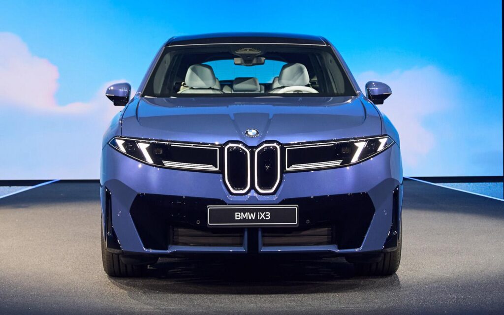 Шеф-дизайнер BMW объяснил тренд на большие «ноздри» у своих новых авто