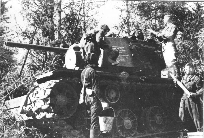 Танк «Беспощадный»: история подвига экипажа КВ-1 в ВОВ