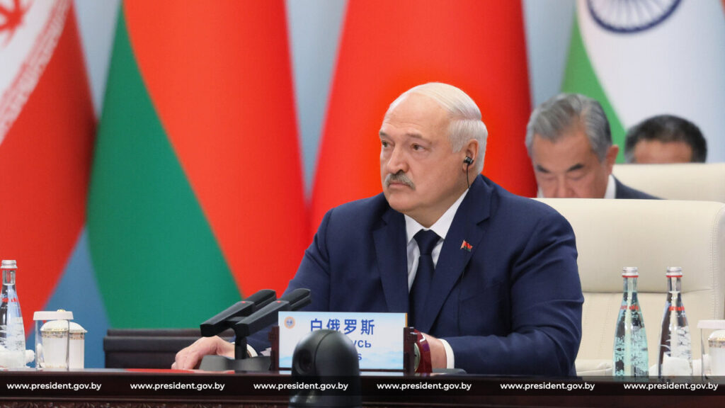 Лукашенко