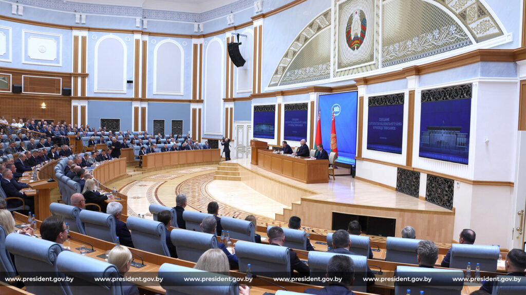 Лукашенко