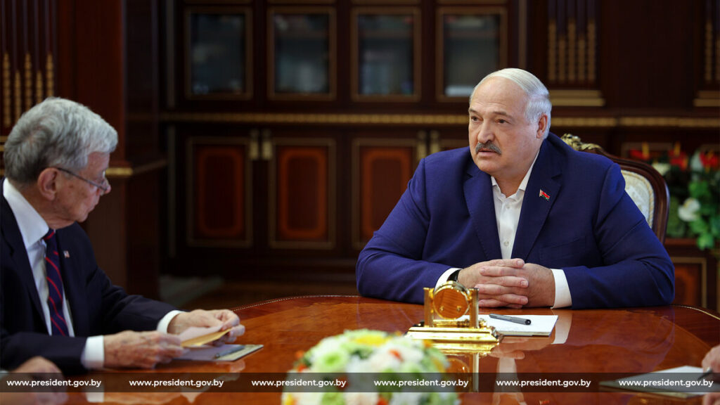 Лукашенко